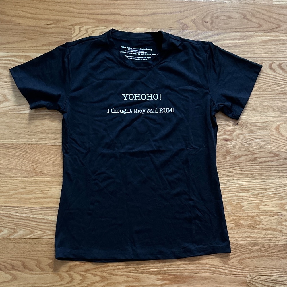 RunningSkirts NWOT Graphic Performance Tee (M)